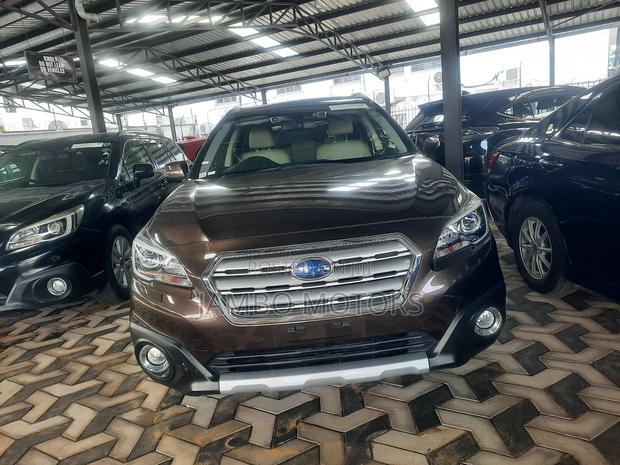 Subaru Outback 2.5i Touring AWD 2018 Brown