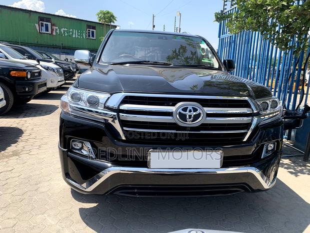 Toyota Land Cruiser 4.6 V8 ZX 2010 Black