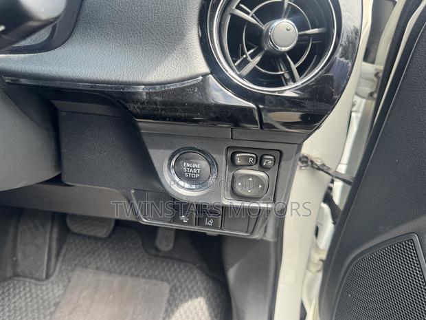 Toyota Corolla Fielder 1.5 Petrol FWD 2018 White