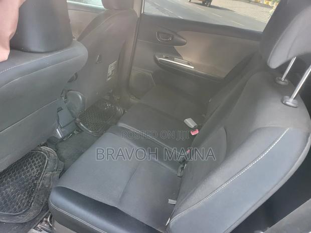 Toyota Wish 2010 White