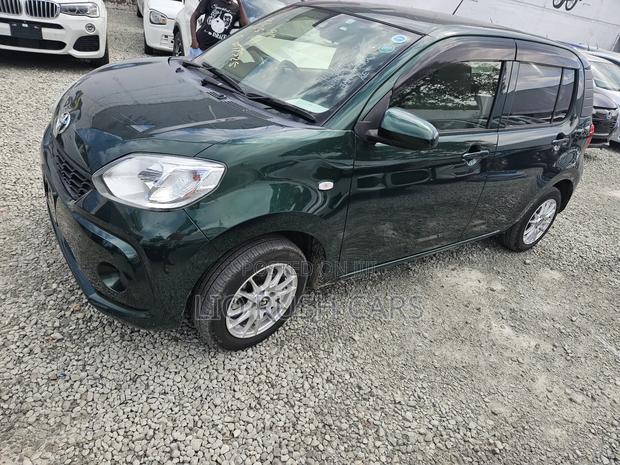 Toyota Passo 2018 Green