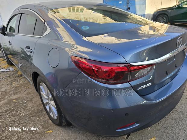 Mazda Atenza 2018 Blue