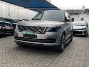 Land Rover Range Rover Vogue 2018 Beige for sale
