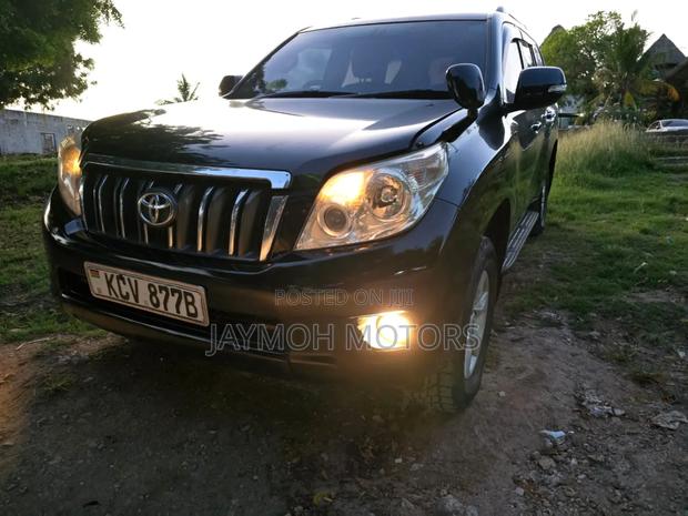 Toyota Land Cruiser Prado 2013 Black