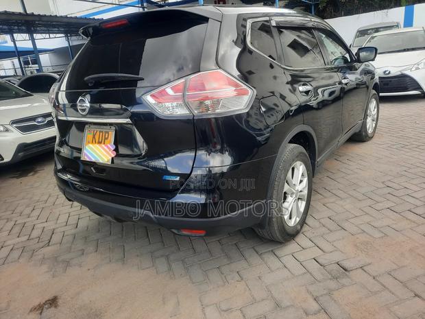 Nissan X-Trail 2.0 Petrol AWD 2016 Black
