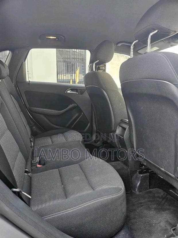 Mercedes-Benz B-Class B180 Petrol 2018 Gray
