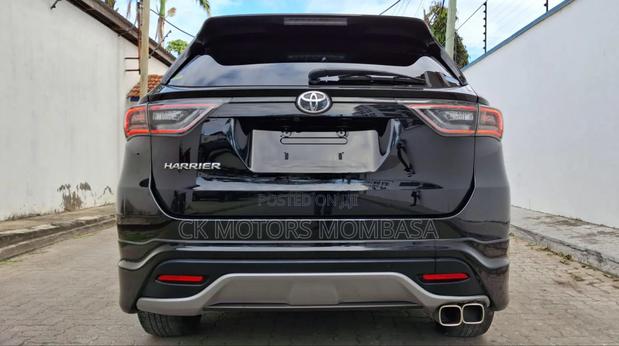 Toyota Harrier 2017 Black