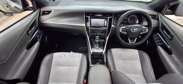 Toyota Harrier 2017 Black