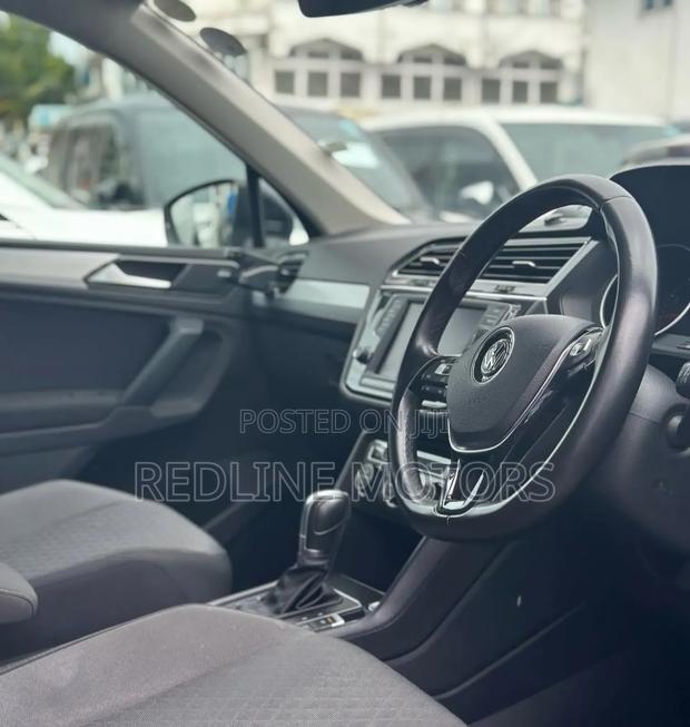 Volkswagen Tiguan S FWD 2016 Matt Black