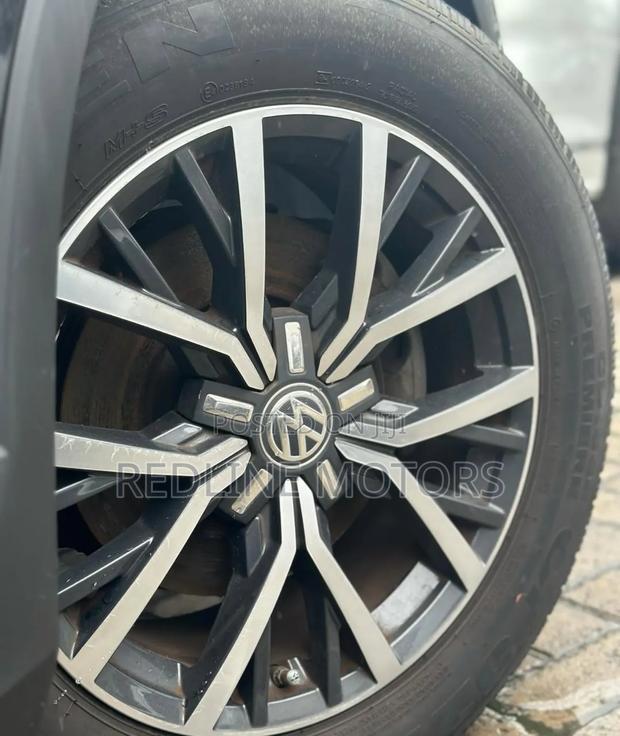 Volkswagen Tiguan S FWD 2016 Matt Black