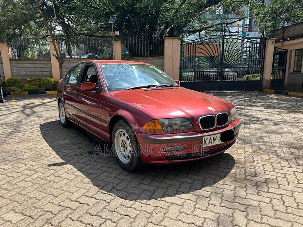 BMW 318i 2002 Red