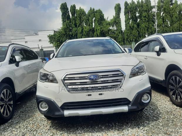 Subaru Outback 2.5i AWD 2016 White