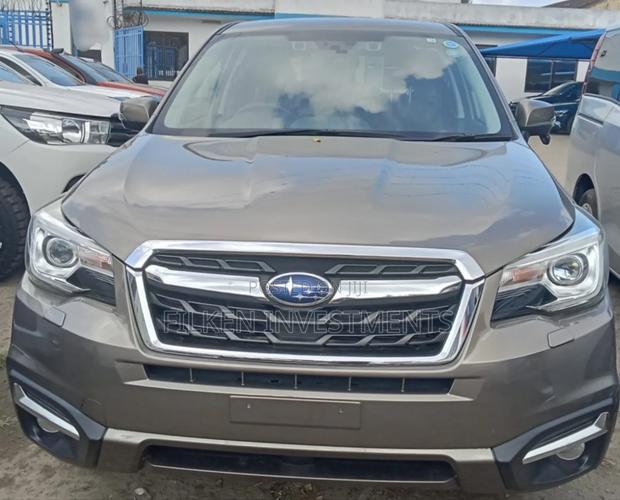 Subaru Forester 2.5i Limited AWD 2018 Brown