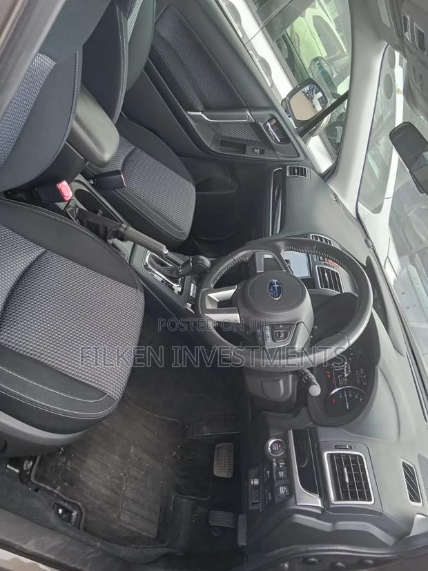 Subaru Forester 2.5i Limited AWD 2018 Brown