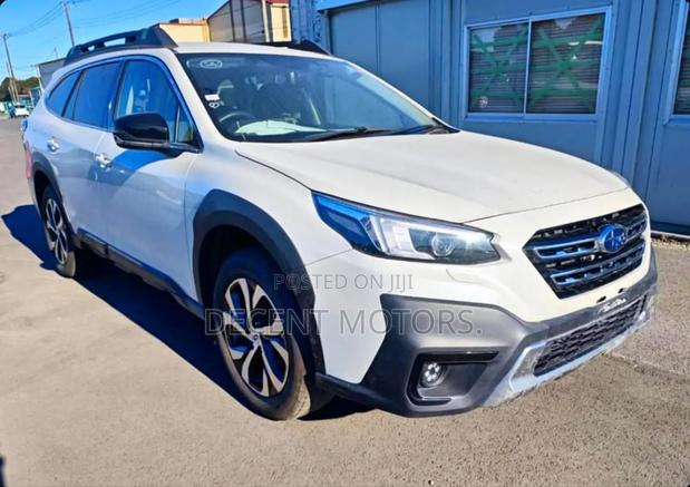 Subaru Outback 2.5i Premium AWD 2018 White