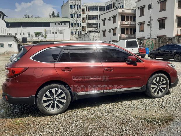 Subaru Outback 2.5i AWD 2016 Red