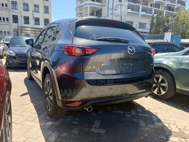 Mazda CX-5 2.2 Diesel FWD 2018 Black