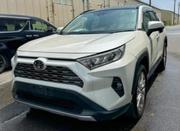 Toyota RAV4 2019 Off white for sale