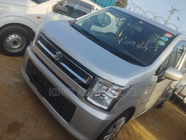 Suzuki Wagon R 2017 Silver