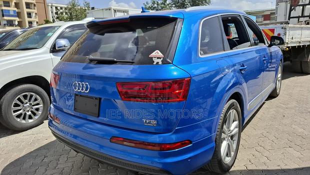 Audi Q7 3.0T Premium AWD quattro 2017 Blue