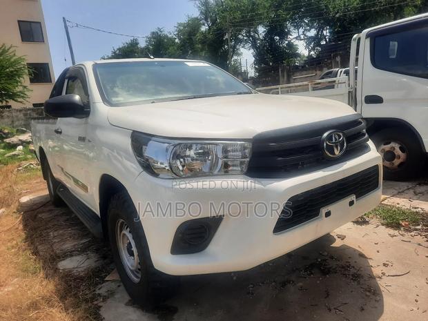 Toyota Hilux Revo Single Cab Deisel 2.8 AWD 2018 White