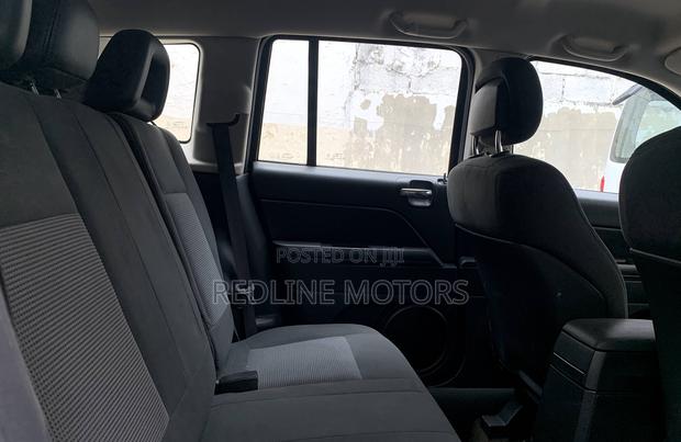 Jeep Compass Latitude FWD 2016 Gray