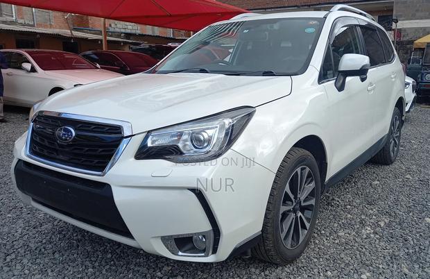 Subaru Forester 2017 White