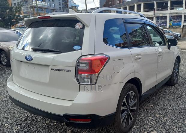 Subaru Forester 2017 White