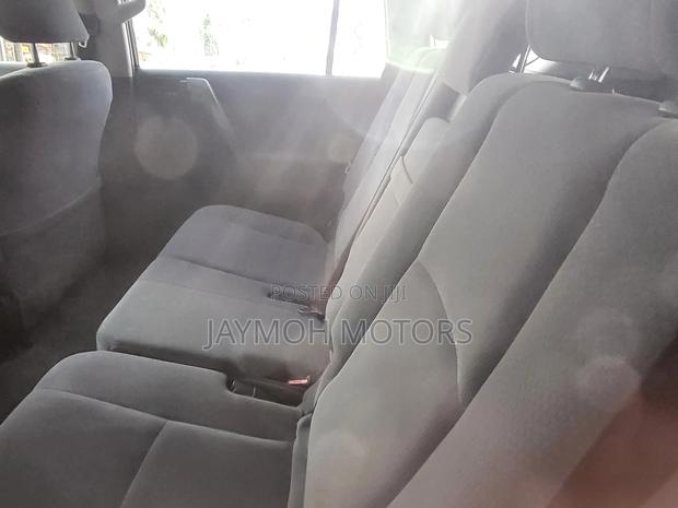 Toyota Land Cruiser Prado 2012 Black