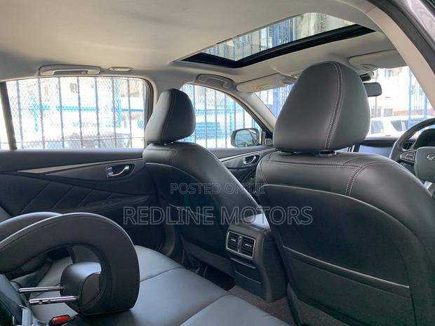 Infiniti Q50 2017 Gray