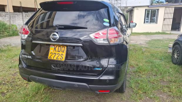 Nissan X-Trail 2016 Black