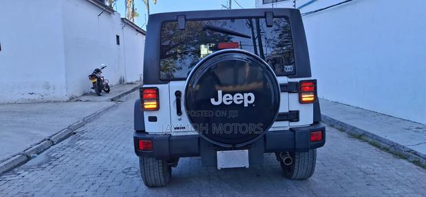 Jeep Wrangler 2017 White