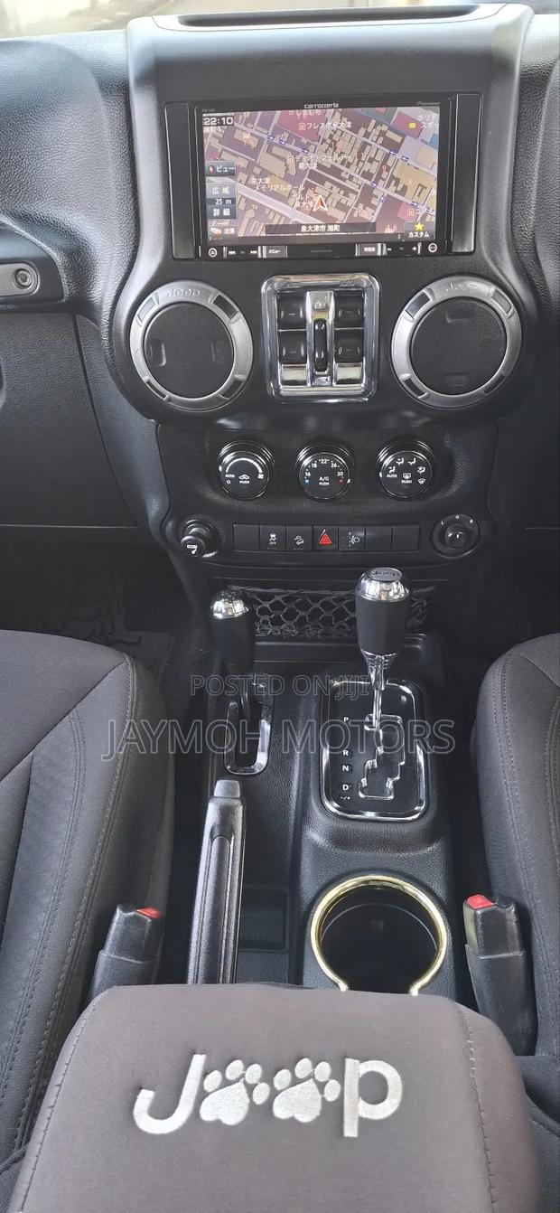 Jeep Wrangler 2017 White