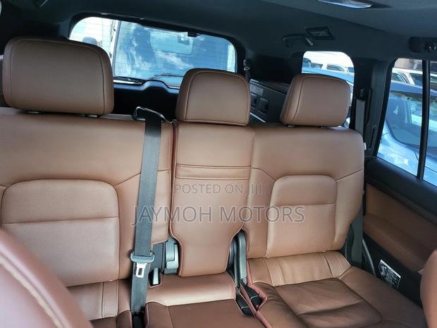 Toyota Land Cruiser 2017 White
