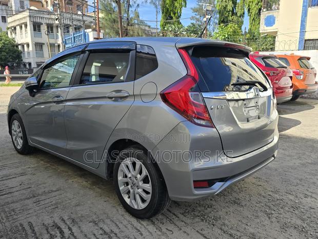 Honda Fit LX 2018 Silver