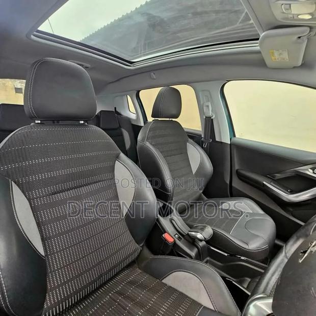 Peugeot 2008 1.2 PureTech (130 Hp) 2018 Green