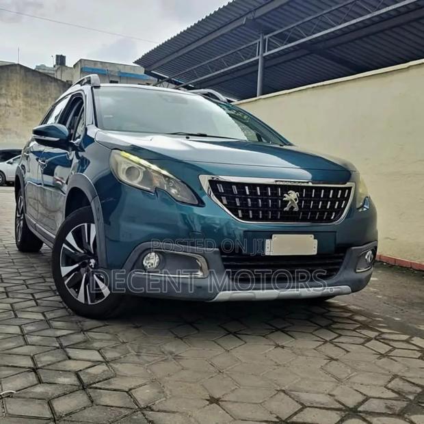 Peugeot 2008 1.2 PureTech (130 Hp) 2018 Green
