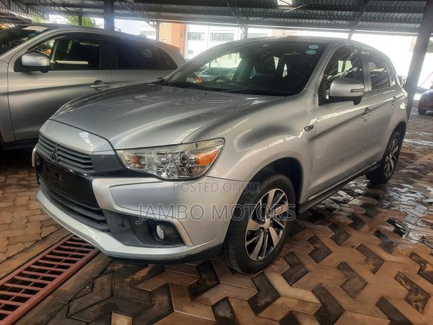 Mitsubishi RVR 2018 Silver