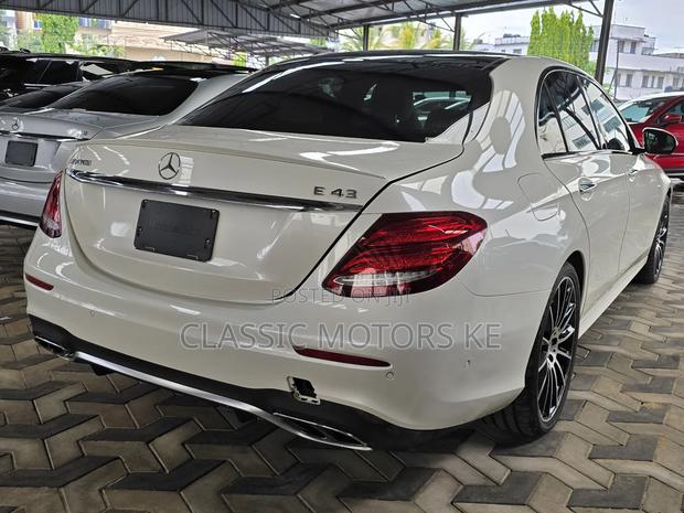 Mercedes-Benz E43 AMG 3.0 AWD 2018 White