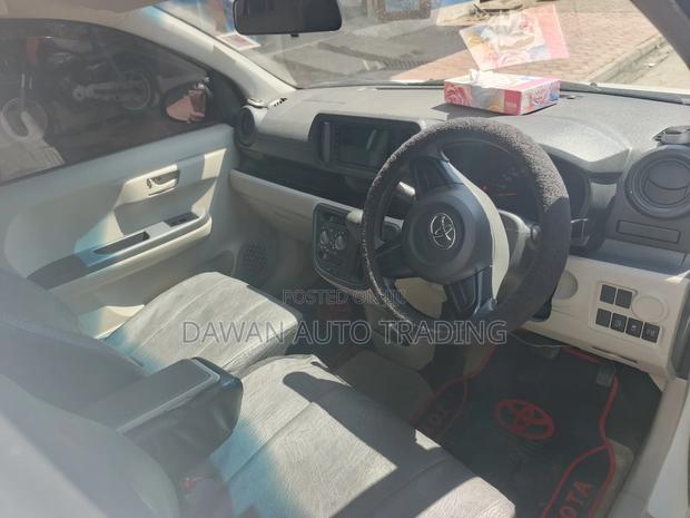 Toyota Passo 1.0 FWD 2016 White