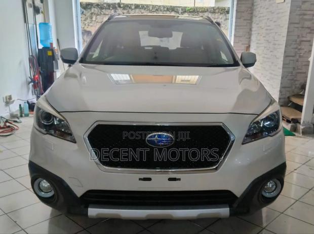 Subaru Outback 2.5i Touring AWD 2018 White