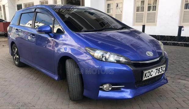 Toyota Wish 2015 Blue
