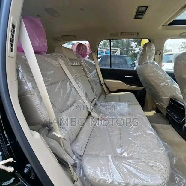 Toyota Land Cruiser 2023 Black