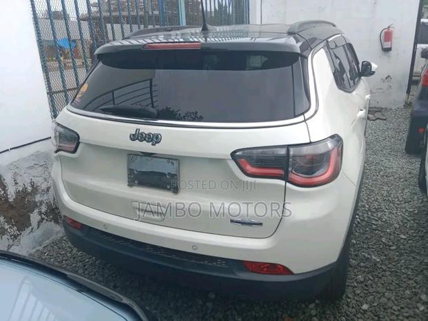 Jeep Compass Latitude 4x4 2018 White