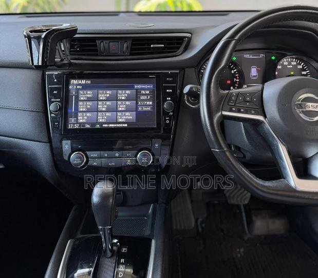 Nissan X-Trail 2.0 Hybrid AWD 2017 Orange
