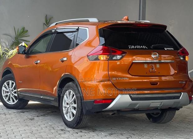 Nissan X-Trail 2.0 Hybrid AWD 2017 Orange