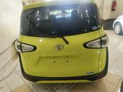 Toyota Sienta 2017 Yellow for sale