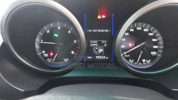 Toyota Land Cruiser Prado 2.8 2019 Gray