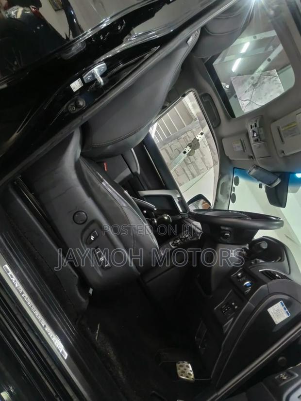 Toyota Land Cruiser Prado 2019 Black