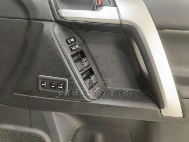 Toyota Land Cruiser Prado 2019 Black